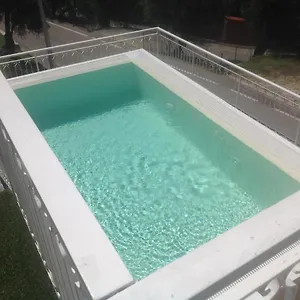 https://appartamenti-villa-arianna.hotelinveneto.com