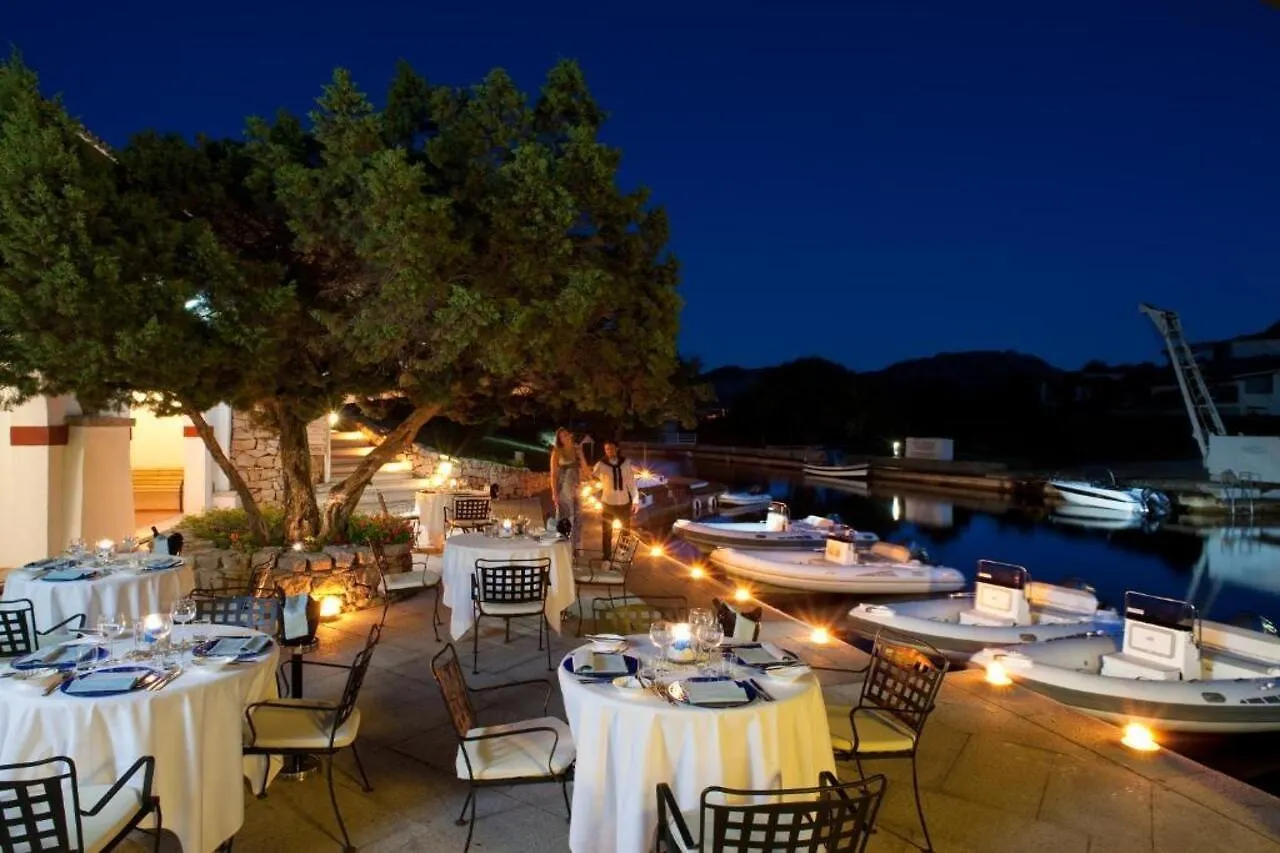 Hotel Palumbalza Porto Rotondo 4*,