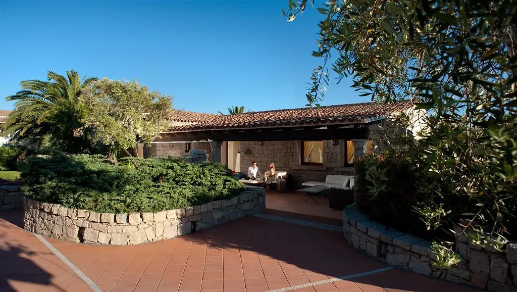 Hotel Palumbalza Porto Rotondo 4*,
